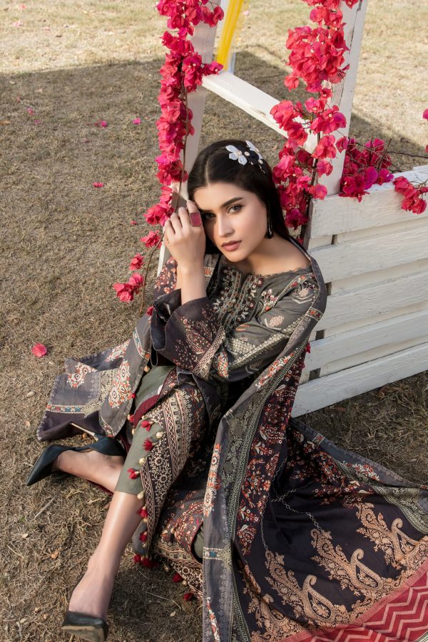 Tawakkal Ozgul 3 Piece Un-Stitched, Attractive & Elegant Lawn Collection - D-6704 - Image 3