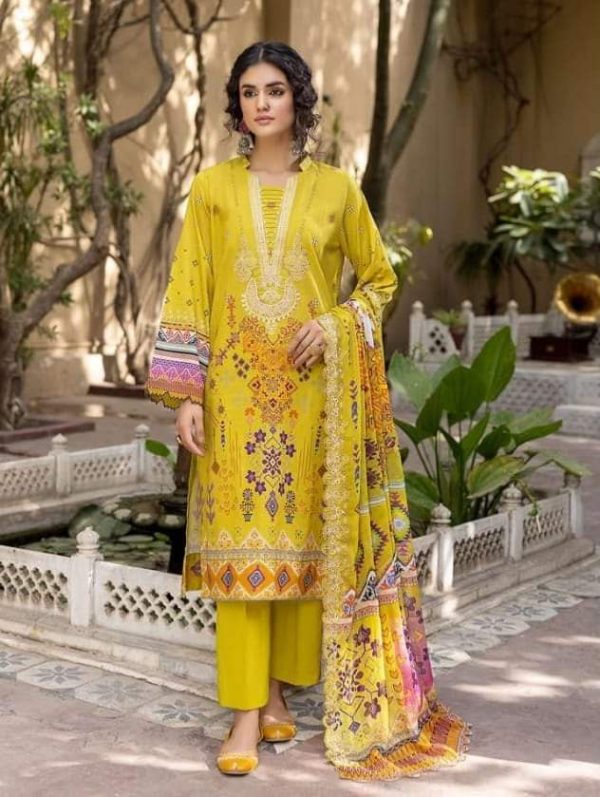 Gull Jee Rang Pasand Luxury Embroidered Lawn Collection GRP2217A5