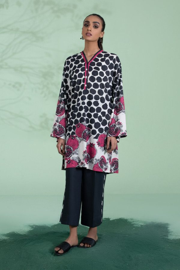 Sapphire Daily Printed Lawn Shirt Volume 2 2022 001SPOP22V15